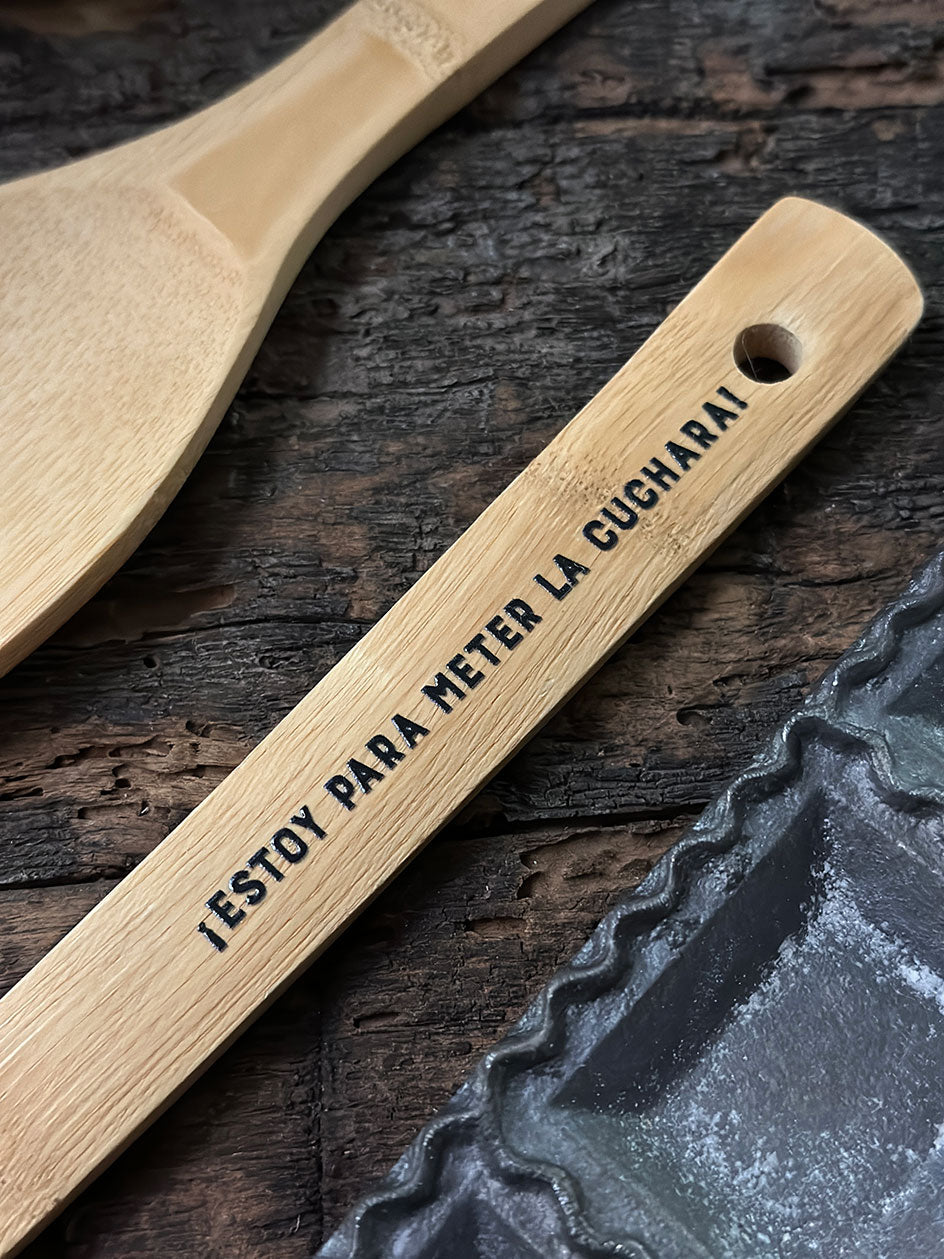 Cuchara Bambú · Meter la cuchara