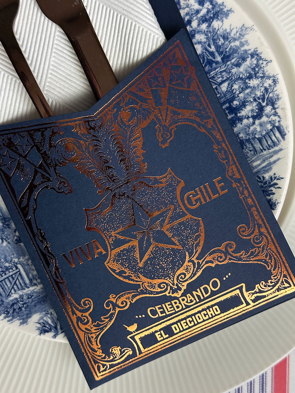 Estuche cubiertos · Escudo