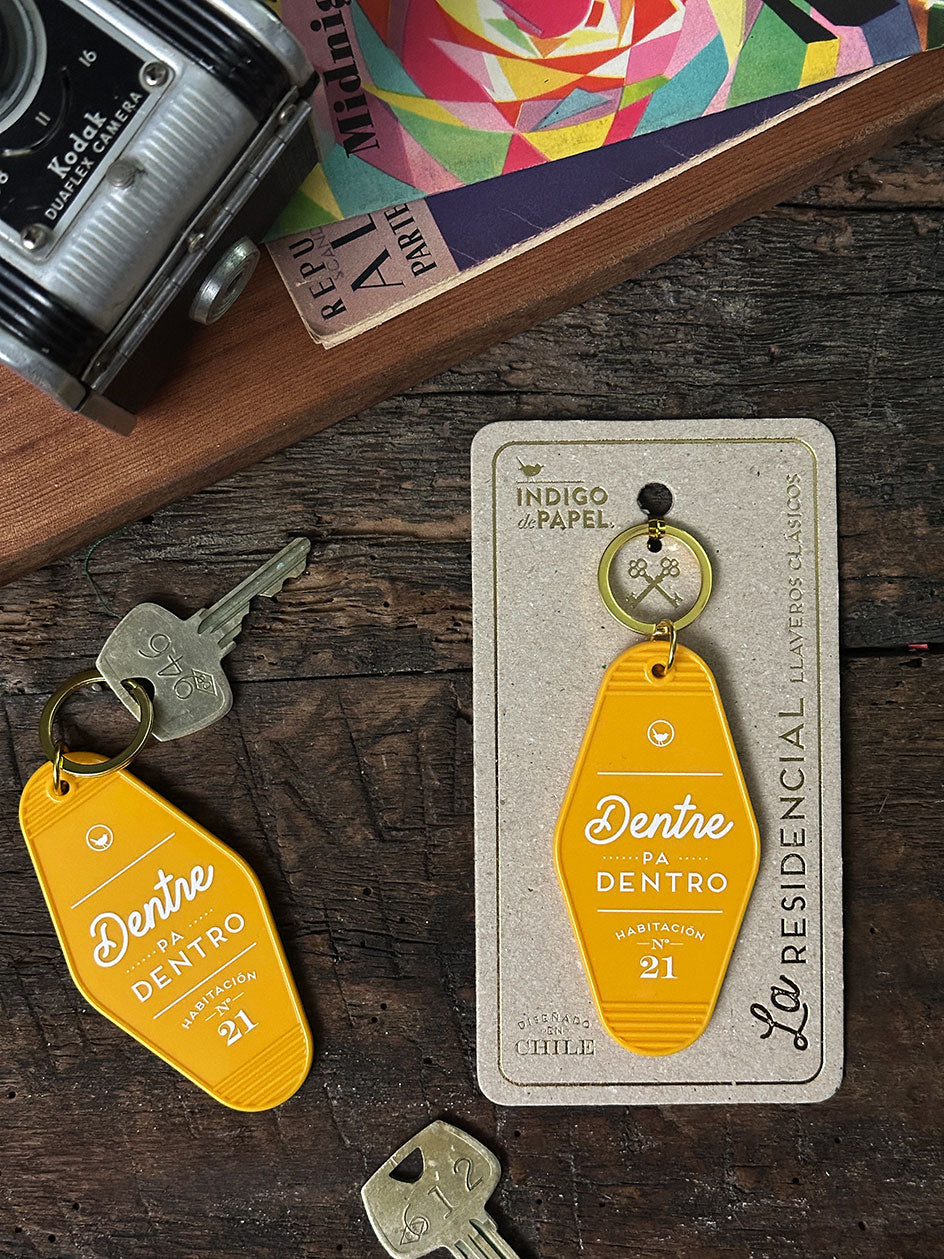 Llavero · Dentre pa Dentro