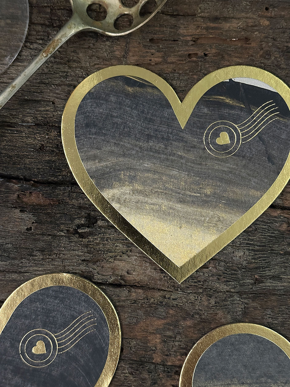 Posavaso · Corazón Borde Negro