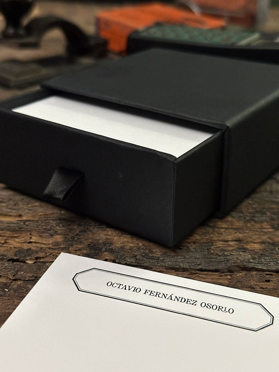 Tarjetas personalizadas · Negro Berlín