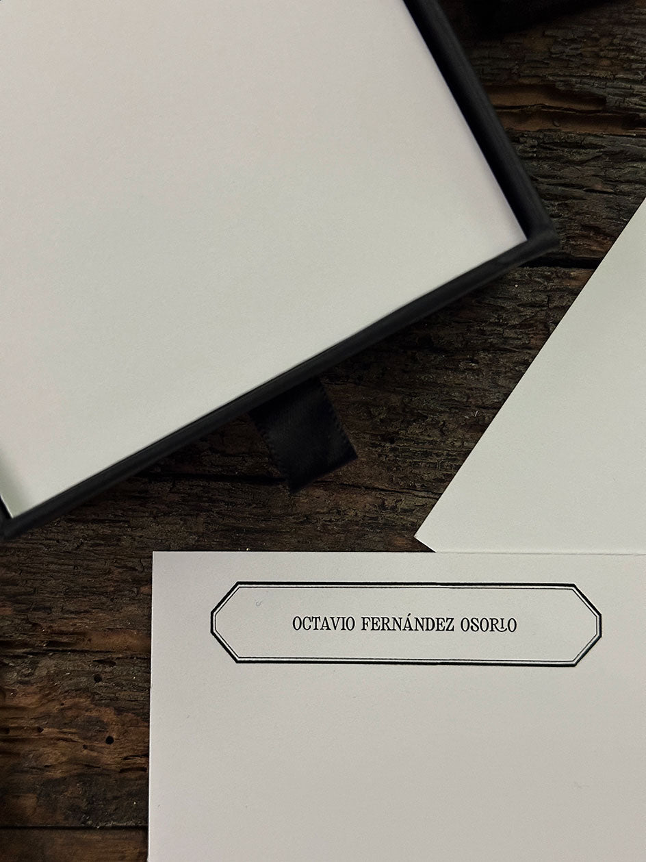 Tarjetas personalizadas · Negro Berlín