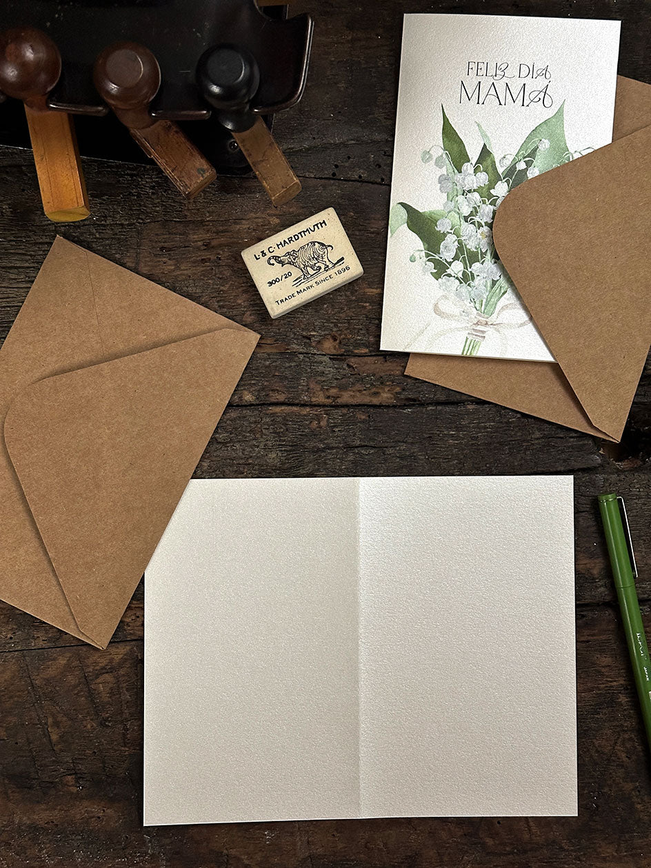 Tarjeta Mamá · Lilly