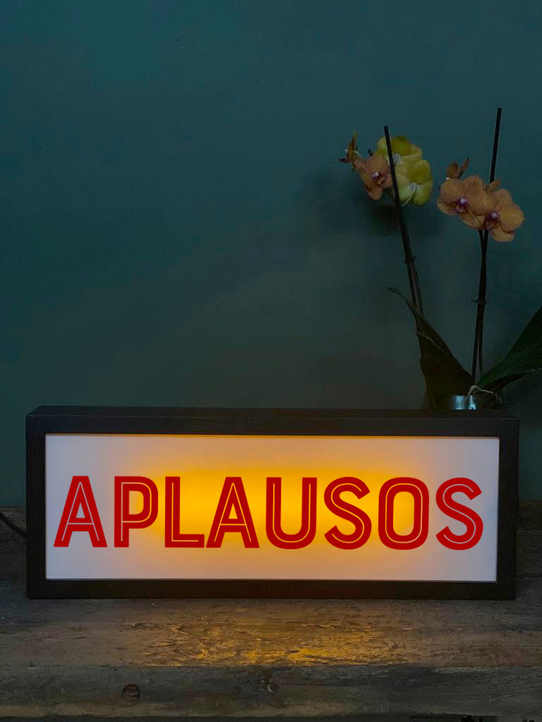 Letrero Retro · Aplausos
