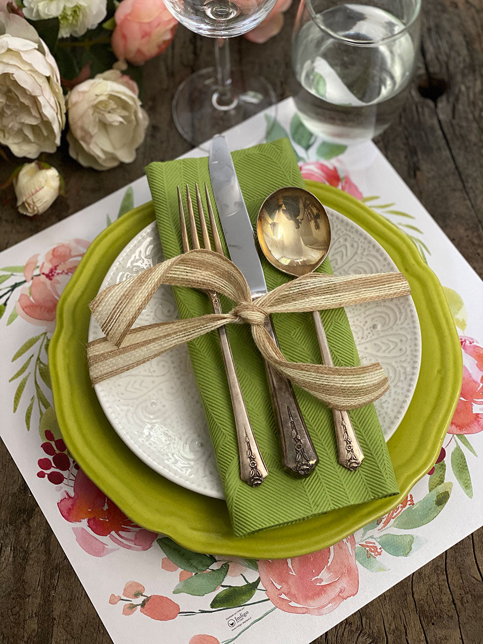 Plato Base · Rosas Acuarela