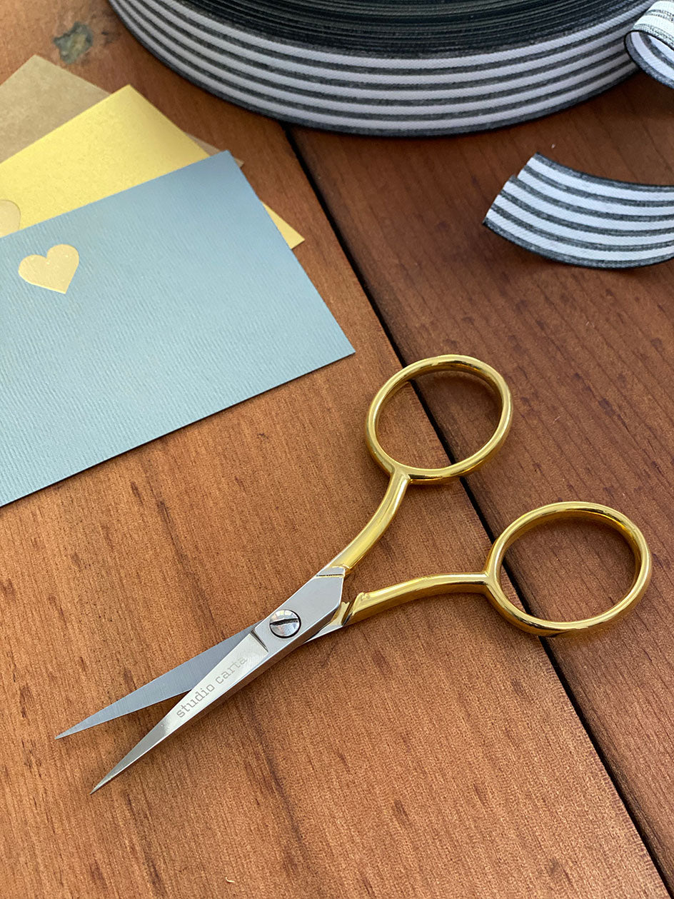 Tijera Ribbon