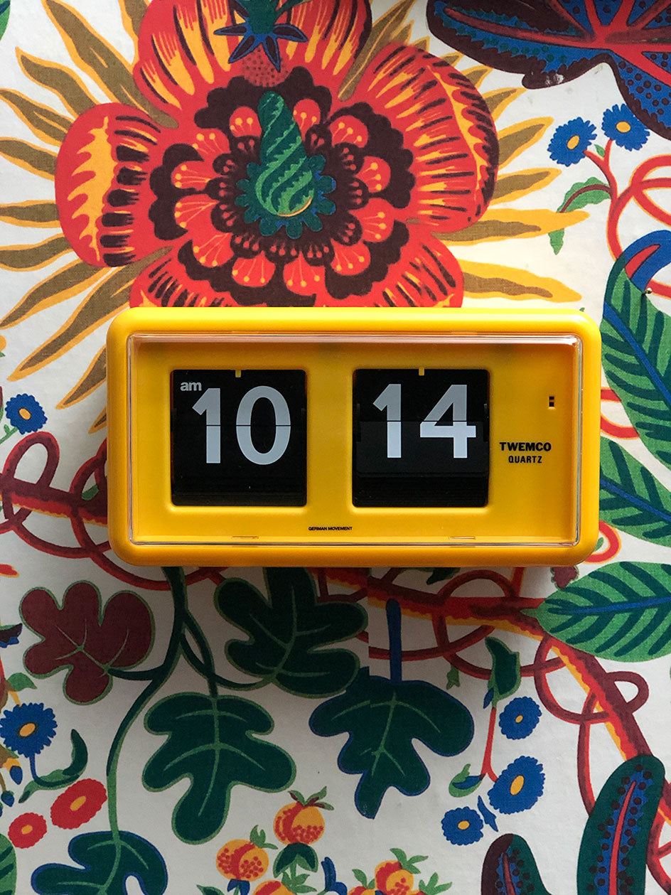 Reloj · QT30 Amarillo