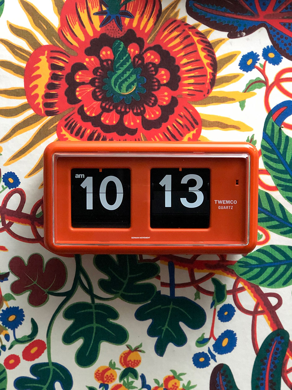 Reloj · QT30 Naranjo