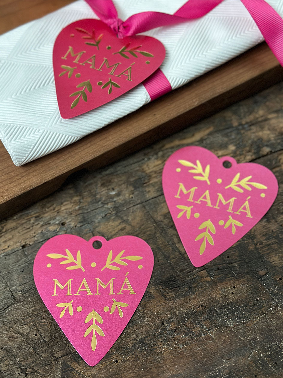 Tags forma Corazón · Mamá Magenta