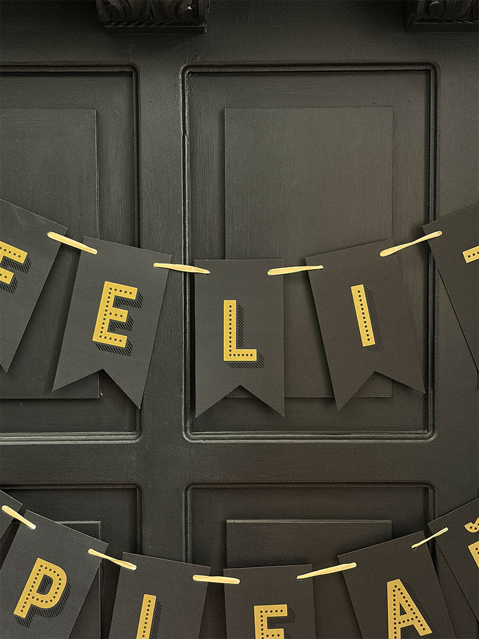 Guirnalda Negra · Feliz Cumpleaños