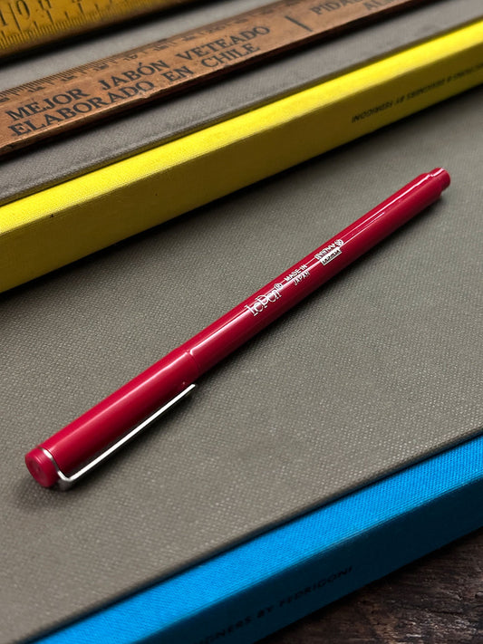 Marvy · Le Pen 4300 Red