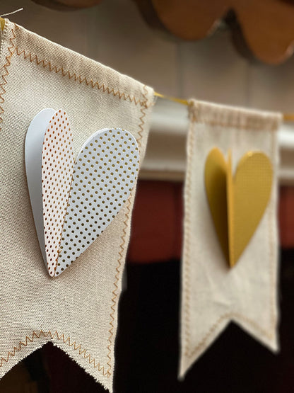 Banderín Tela · Corazón