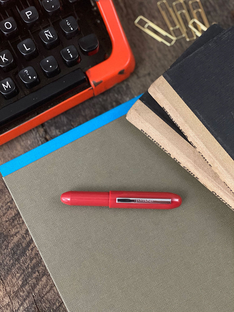 Bullet Pen · Rojo