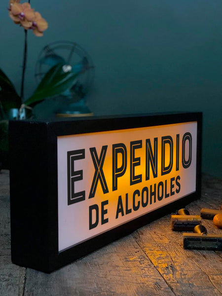 Letrero Retro · Expendio de Alcoholes